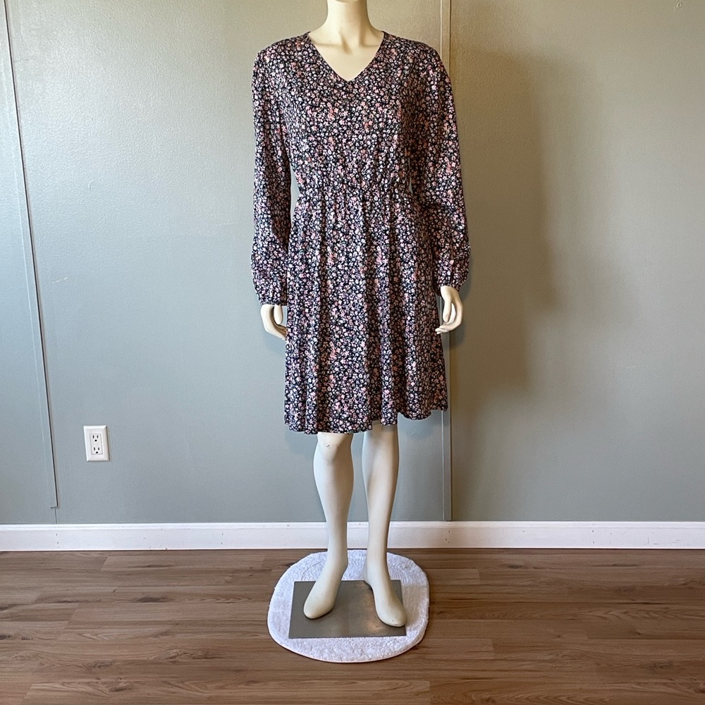 Floral V-Neck Long Sleeve Midi Dress - Pink on Black